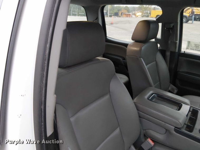 image for item DU3686 2016 Chevrolet Silverado 1500 Crew Cab pickup truck