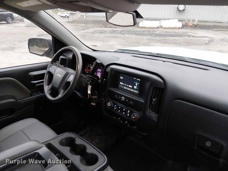 image for item DU3686 2016 Chevrolet Silverado 1500 Crew Cab pickup truck