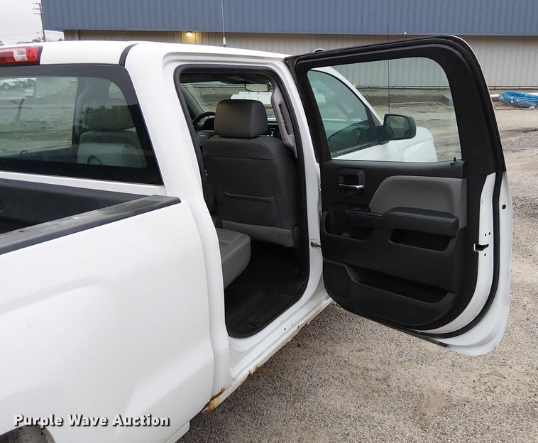 image for item DU3686 2016 Chevrolet Silverado 1500 Crew Cab pickup truck