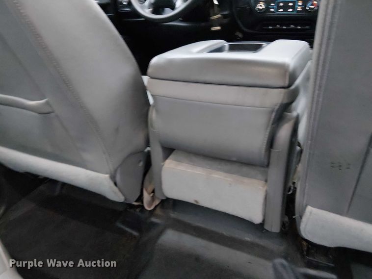 image for item DU3686 2016 Chevrolet Silverado 1500 Crew Cab pickup truck