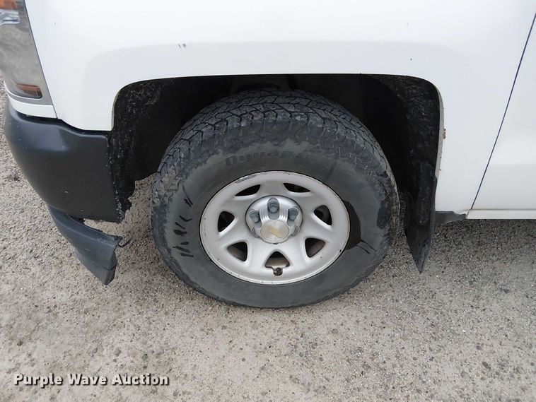 image for item DU3686 2016 Chevrolet Silverado 1500 Crew Cab pickup truck