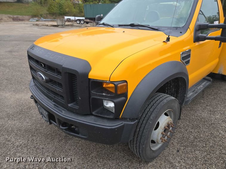 image for item DU3687 2008 Ford F450 utility / service truck
