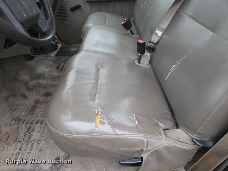 image for item DU3687 2008 Ford F450 utility / service truck