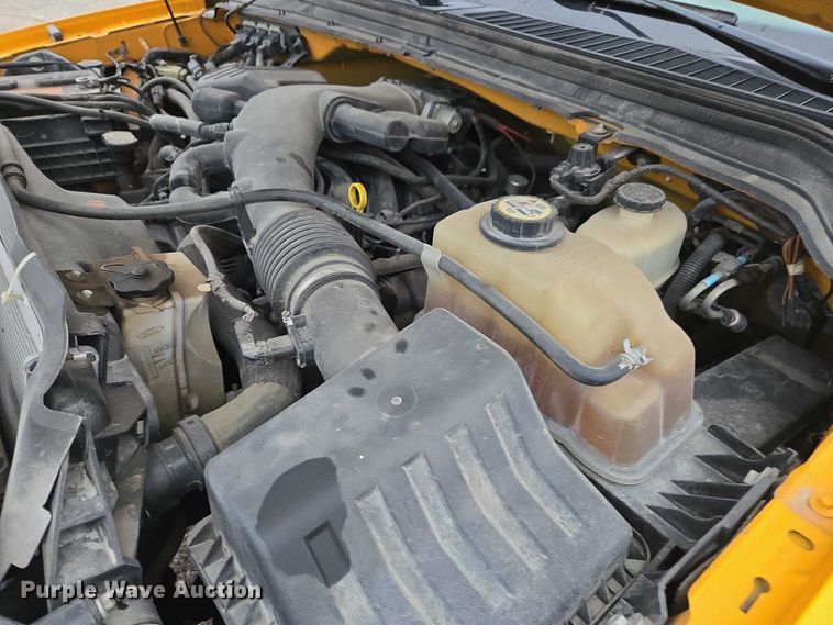 image for item DU3687 2008 Ford F450 utility / service truck