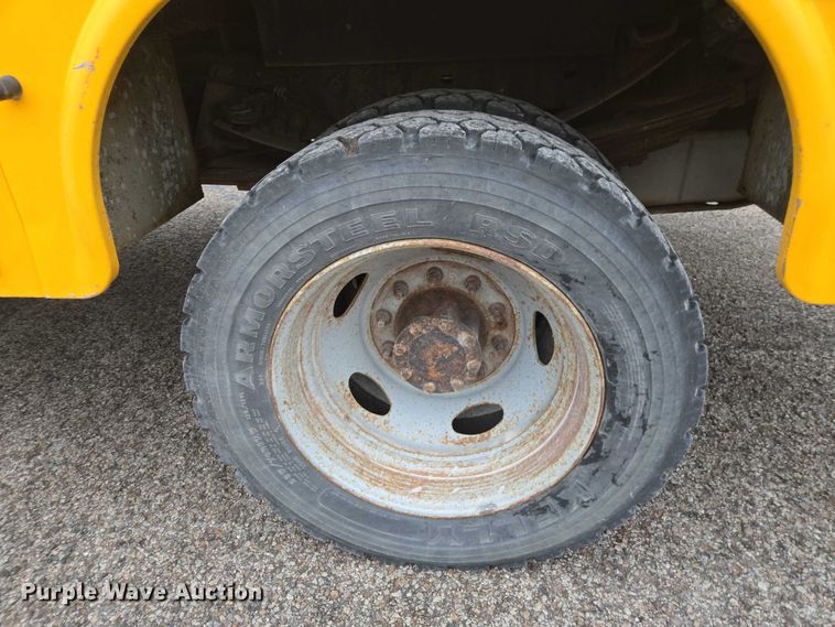 image for item DU3687 2008 Ford F450 utility / service truck