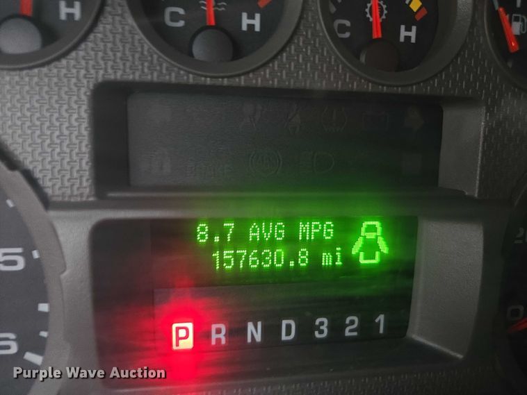 image for item DU3687 2008 Ford F450 utility / service truck