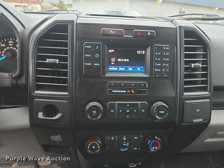 image for item DU3688 2017 Ford F150 XL SuperCrew pickup truck