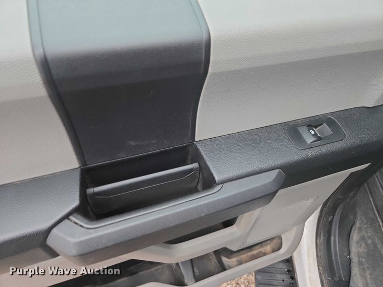 image for item DU3688 2017 Ford F150 XL SuperCrew pickup truck