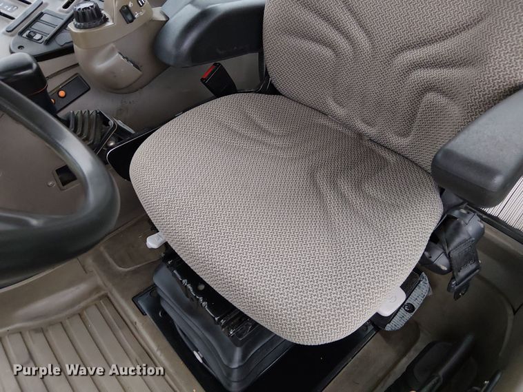 image for item DU3689 2014 Case IH Maxxum 140 MFWD tractor