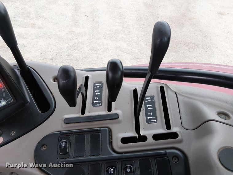 image for item DU3689 2014 Case IH Maxxum 140 MFWD tractor