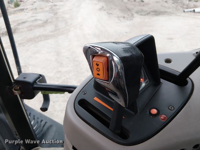 image for item DU3689 2014 Case IH Maxxum 140 MFWD tractor