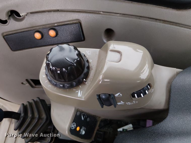 image for item DU3689 2014 Case IH Maxxum 140 MFWD tractor