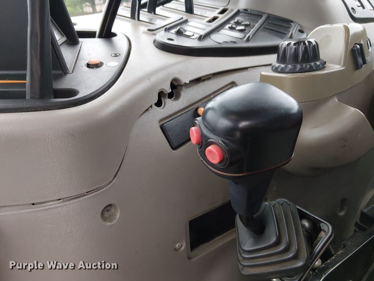 image for item DU3689 2014 Case IH Maxxum 140 MFWD tractor