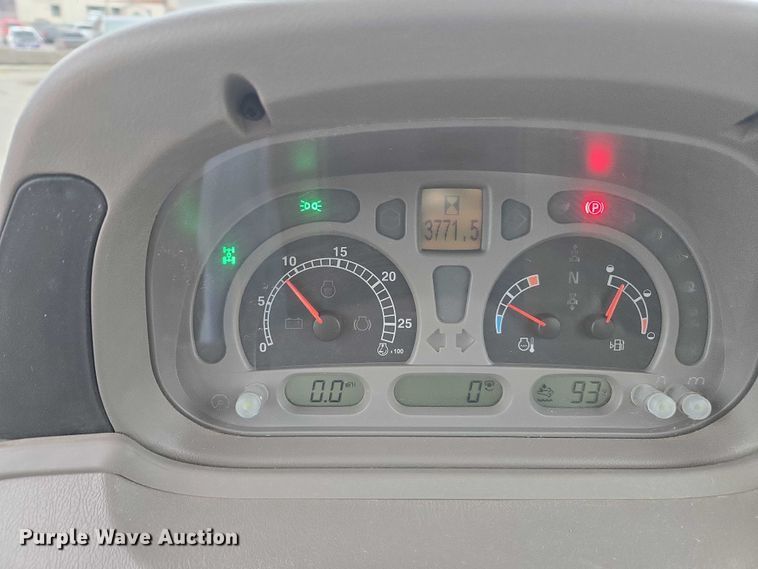 image for item DU3690 2014 Case IH Maxxum 140 MFWD tractor