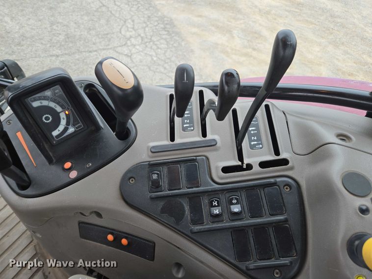 image for item DU3690 2014 Case IH Maxxum 140 MFWD tractor