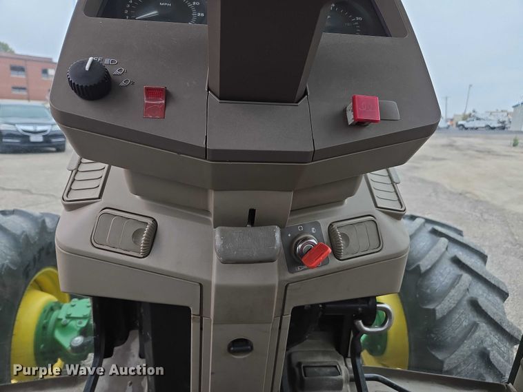 image for item DU3691 John Deere 6430 MFWD tractor