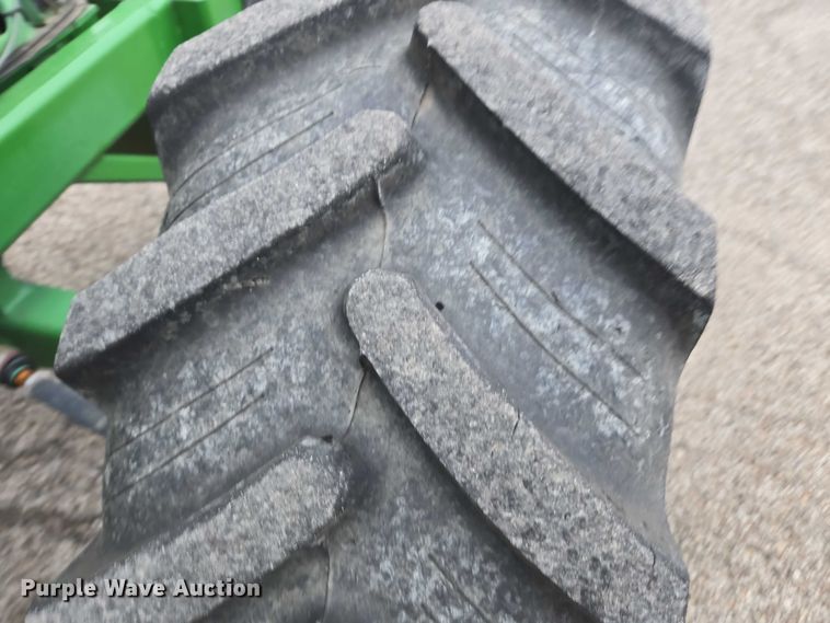 image for item DU3691 John Deere 6430 MFWD tractor