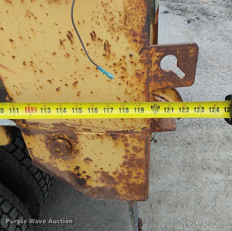 image for item DU3692 2006 International 7400 dump truck