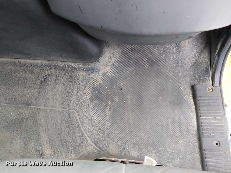 image for item DU3692 2006 International 7400 dump truck