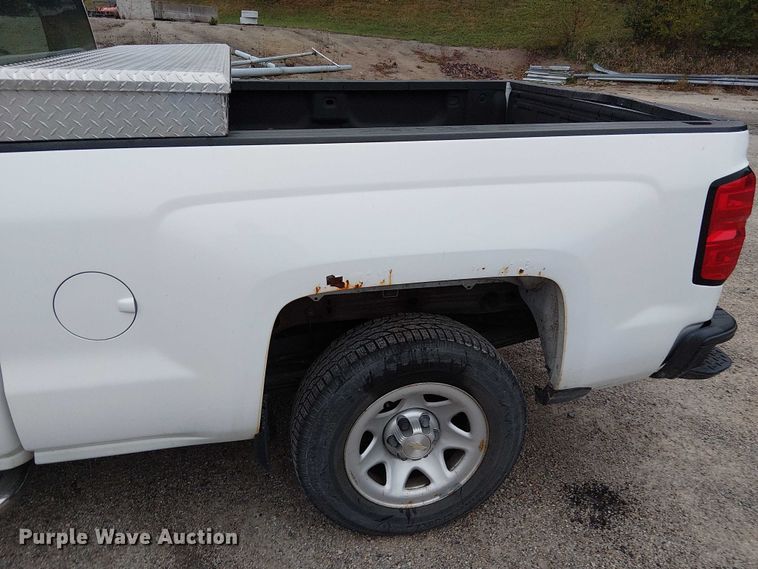 image for item DU3693 2016 Chevrolet Silverado 1500 Crew Cab pickup truck