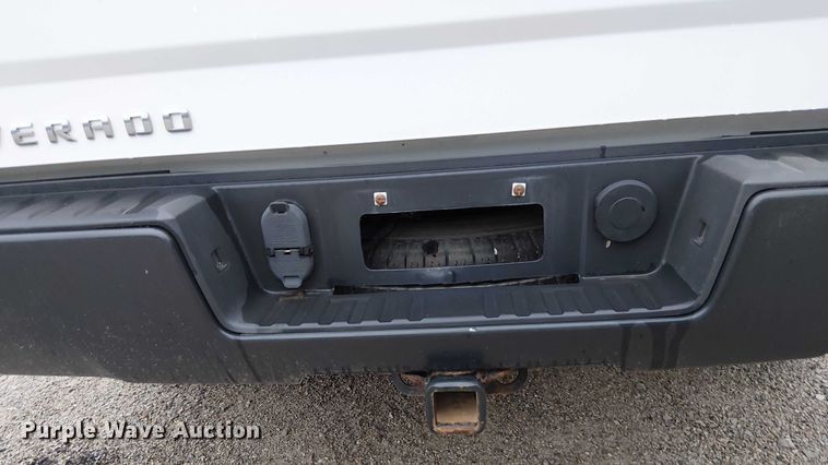 image for item DU3693 2016 Chevrolet Silverado 1500 Crew Cab pickup truck