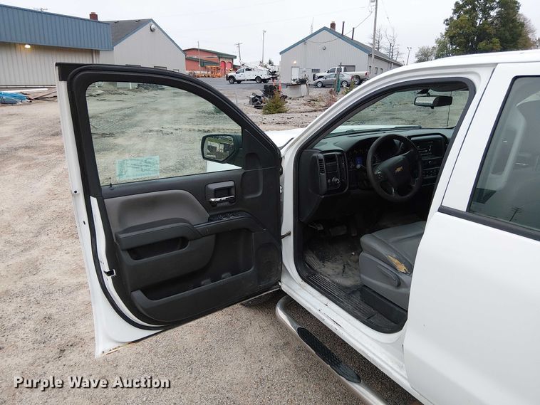 image for item DU3693 2016 Chevrolet Silverado 1500 Crew Cab pickup truck