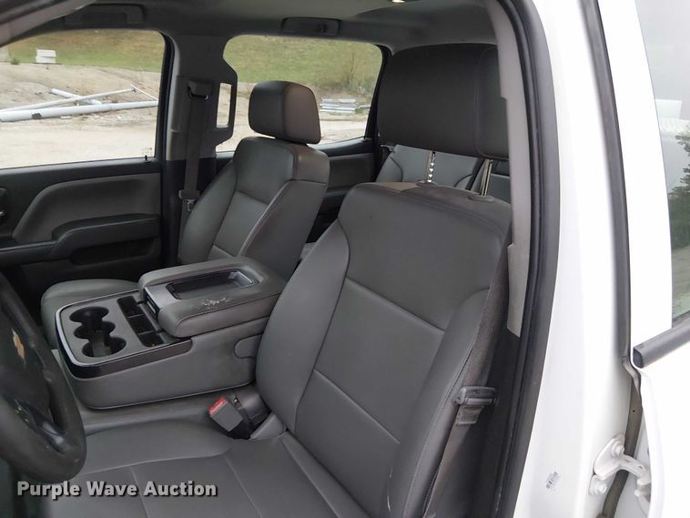 image for item DU3693 2016 Chevrolet Silverado 1500 Crew Cab pickup truck