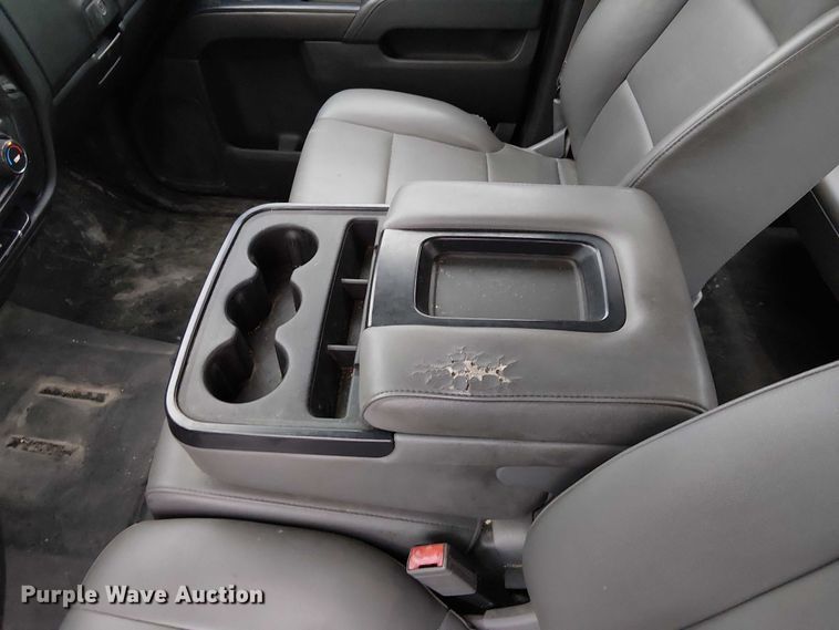 image for item DU3693 2016 Chevrolet Silverado 1500 Crew Cab pickup truck