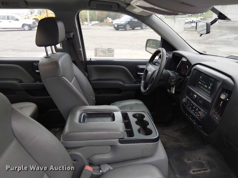 image for item DU3693 2016 Chevrolet Silverado 1500 Crew Cab pickup truck