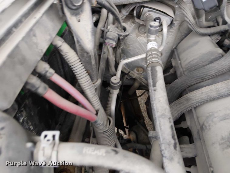 image for item DU3693 2016 Chevrolet Silverado 1500 Crew Cab pickup truck