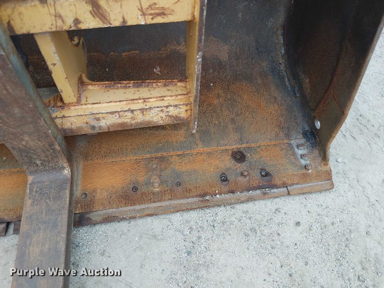 image for item DU3694 2011 John Deere 444K wheel loader