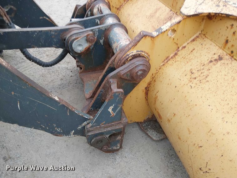 image for item DU3694 2011 John Deere 444K wheel loader