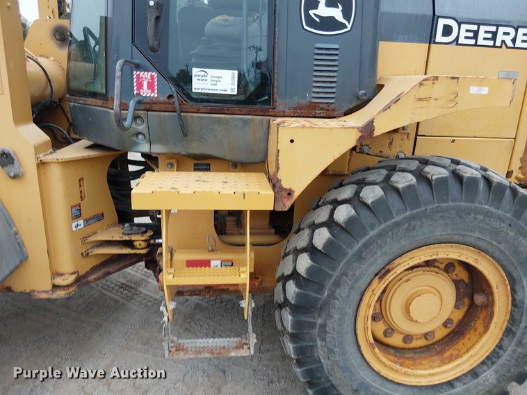 image for item DU3694 2011 John Deere 444K wheel loader