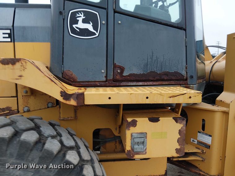 image for item DU3694 2011 John Deere 444K wheel loader