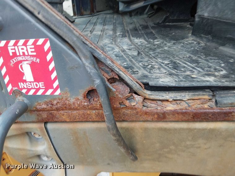 image for item DU3694 2011 John Deere 444K wheel loader