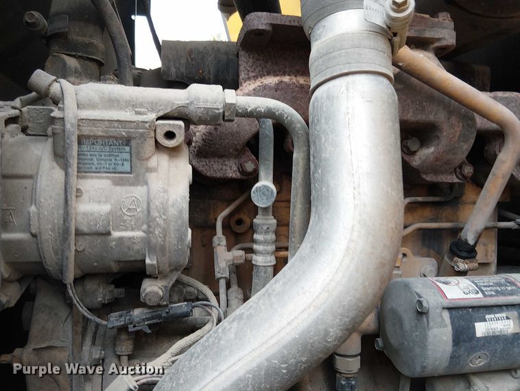 image for item DU3694 2011 John Deere 444K wheel loader