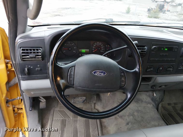 image for item DU3695 2007 Ford F450 Super Duty utility / service truck