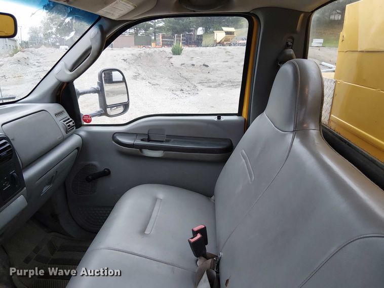 image for item DU3695 2007 Ford F450 Super Duty utility / service truck