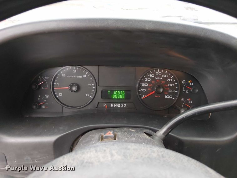 image for item DU3695 2007 Ford F450 Super Duty utility / service truck