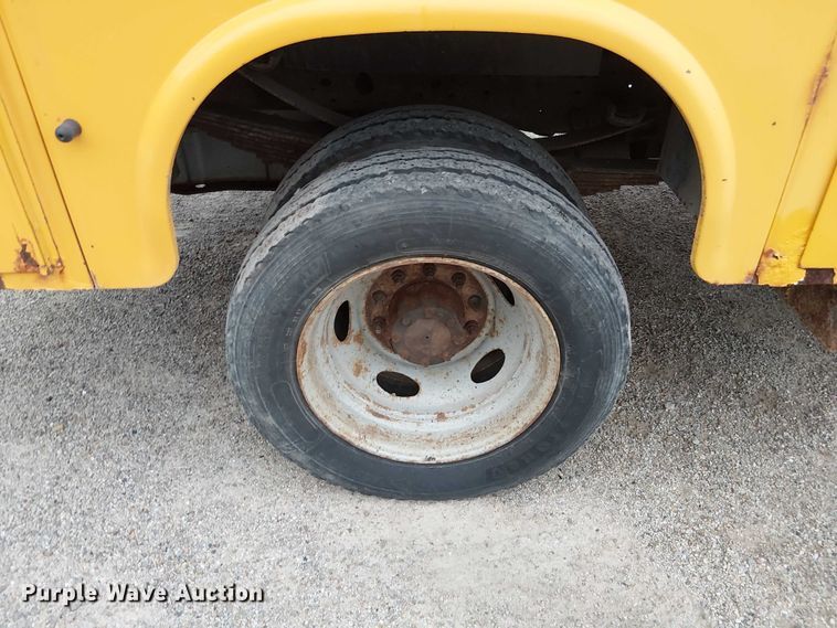 image for item DU3695 2007 Ford F450 Super Duty utility / service truck