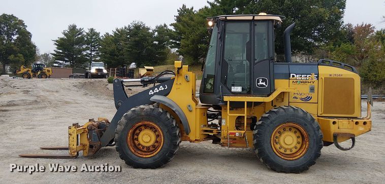 image for item DU3696 2007 John Deere 444J wheel loader