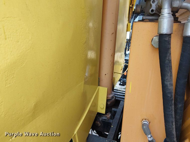 image for item DU3697 2006 International 7400 dump truck