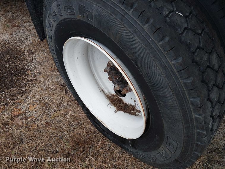 image for item DU3697 2006 International 7400 dump truck