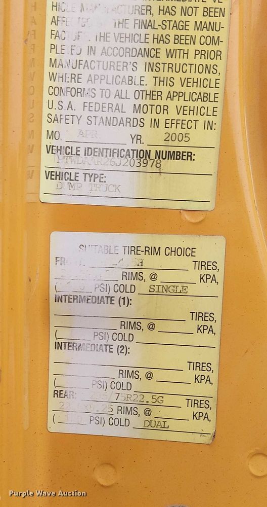 image for item DU3697 2006 International 7400 dump truck