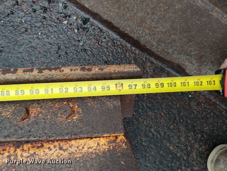 image for item DU3698 2002 International 7400 dump truck