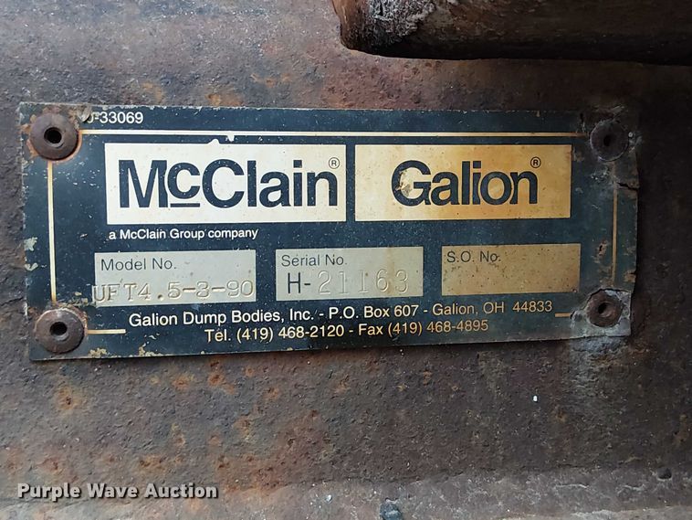 image for item DU3698 2002 International 7400 dump truck