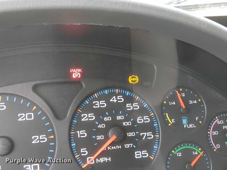 image for item DU3698 2002 International 7400 dump truck