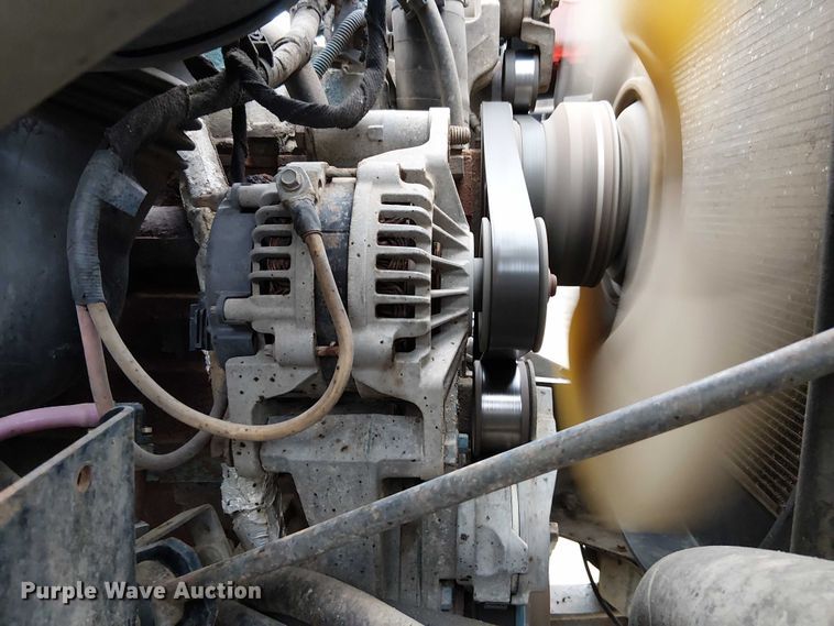 image for item DU3698 2002 International 7400 dump truck