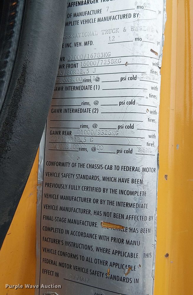 image for item DU3698 2002 International 7400 dump truck