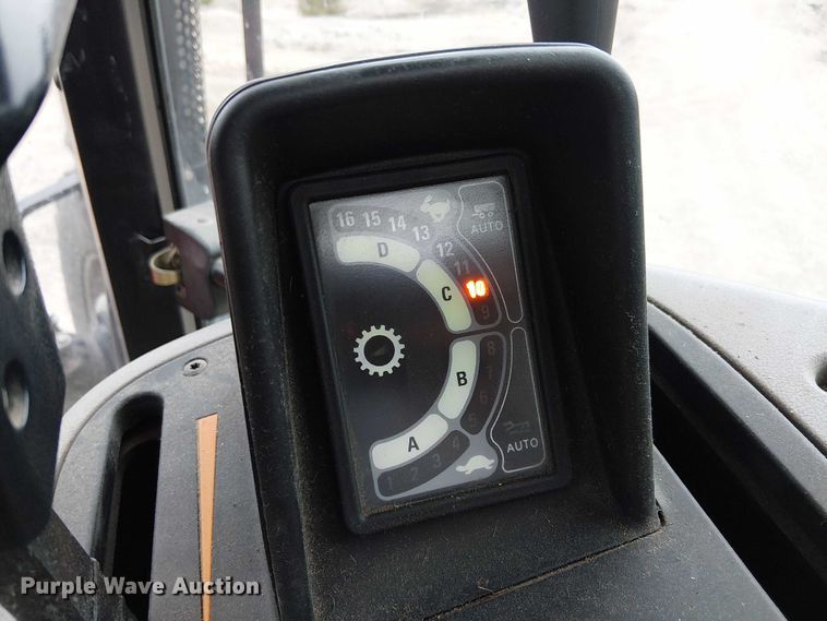 image for item DU3699 2015 Case IH Maxxum 140 MFWD tractor